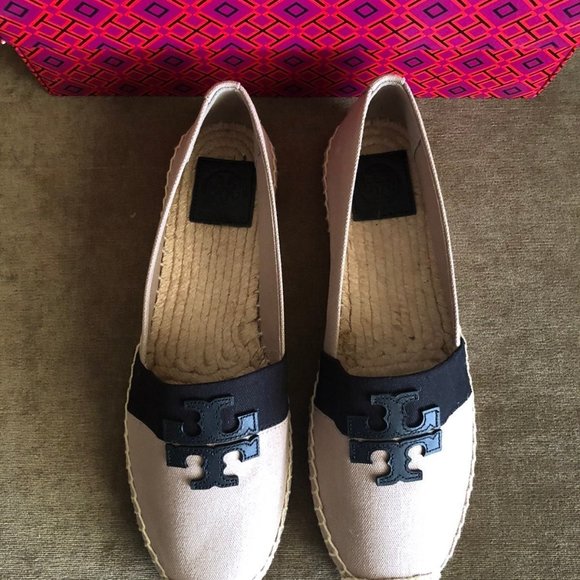 Tory Burch Shoes - Picture 3 of 11